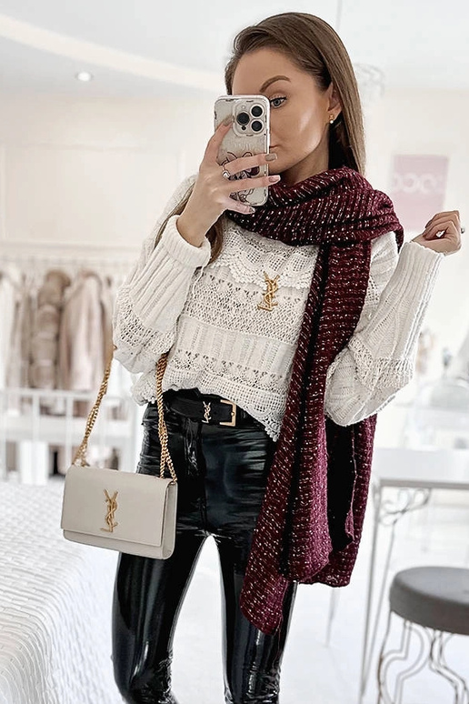 Khalil Burgundy taškinis šalikas Khalil Burgundy taškinis šalikas