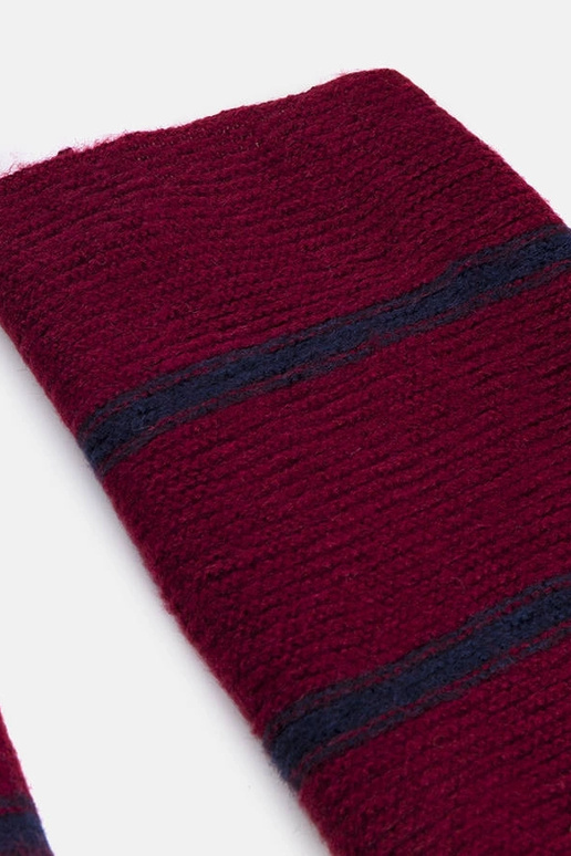 Bordo spalvos šalikas su tamsiomis... Bordo spalvos šalikas su tamsiomis...