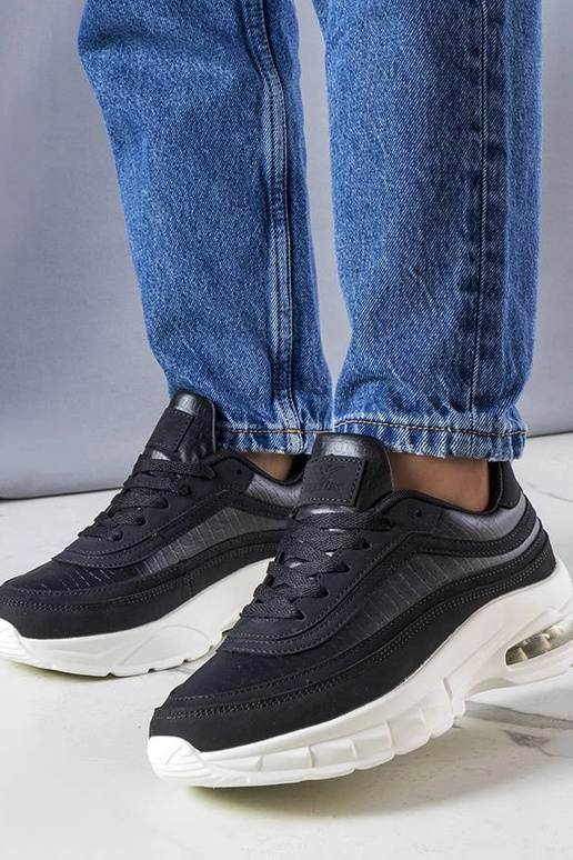 Courtne juodi sportbačiai