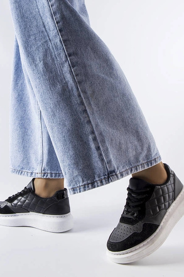 Juodi Latoya moteriški...