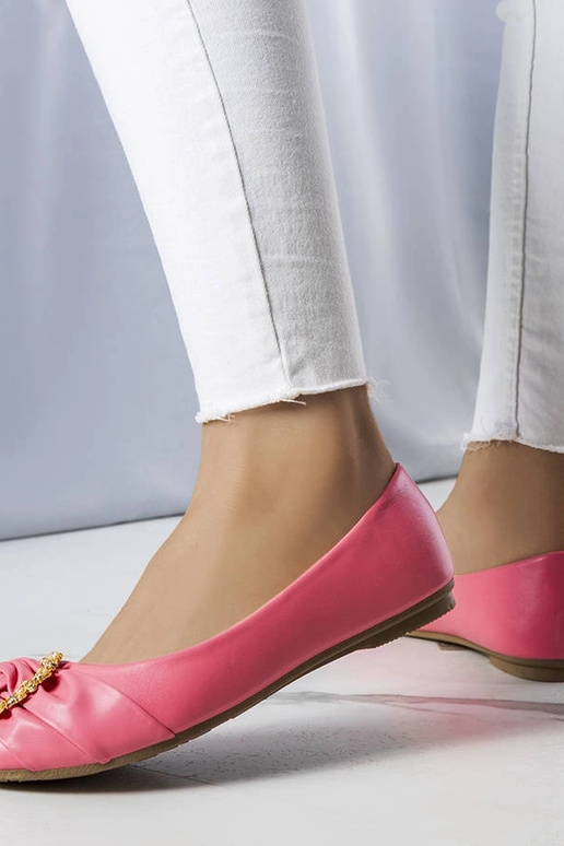 Rožiniai baleto buteliai su aukso...