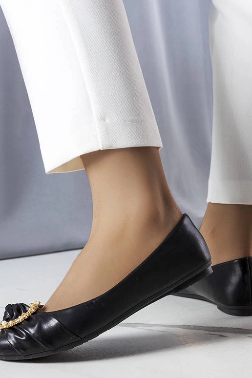 Juodi baleto buteliai su aukso...