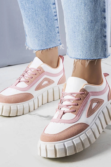 Balti sportiniai bateliai... 2