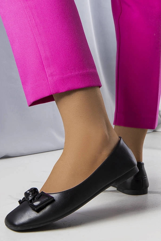 Juodosios Tabitos lanko baleto butai