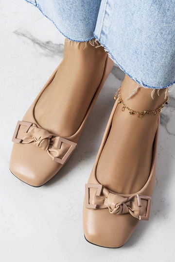 Smėlio spalvos baleto... 2