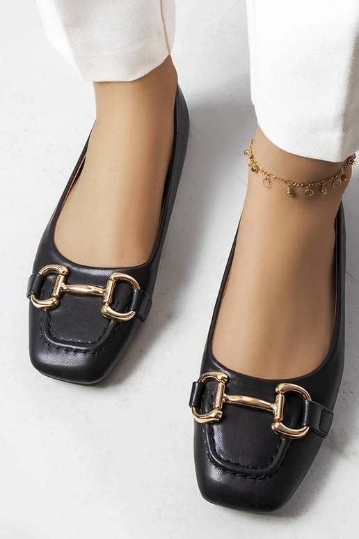 Juodi baleto buteliai su auksine Iris...