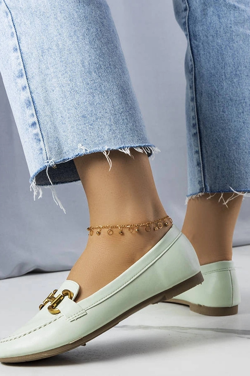 Žali batukai su aukso apdaila Regina