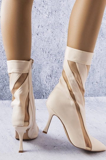 Smėlio spalvos lakuoti... 2