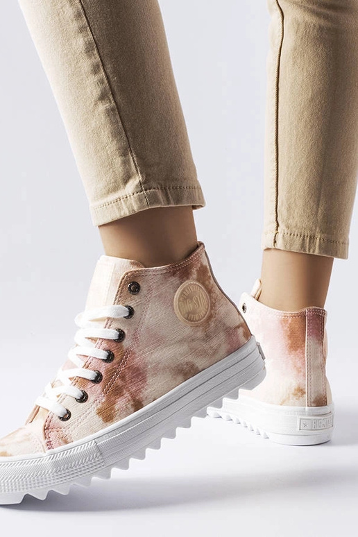 Smėlio spalvos Big Star sportbačiai... Smėlio spalvos Big Star sportbačiai...