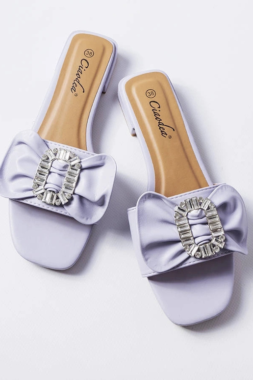 Violetinės elegantiškos basutės su... Violetinės elegantiškos basutės su...