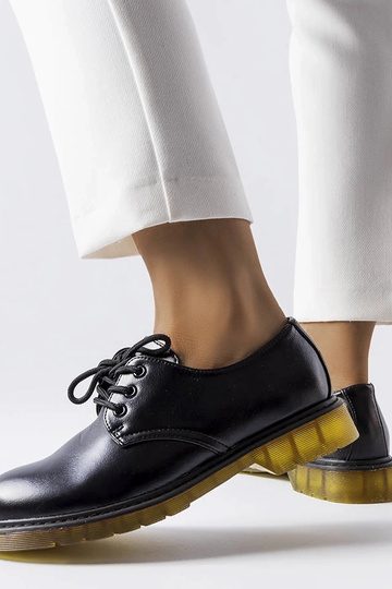 Juodi Parfait koviniai batai