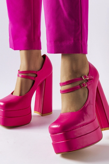 Rožinės Chouinard... 2