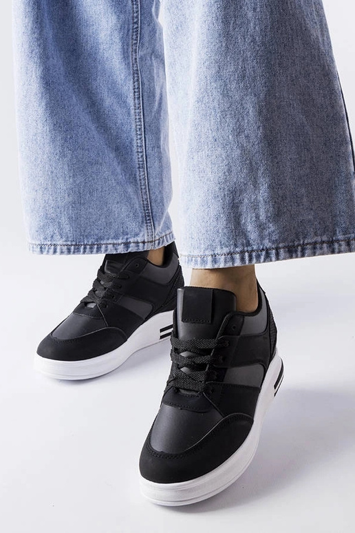 Juodos spalvos CinqMars sportbačiai Juodos spalvos CinqMars sportbačiai