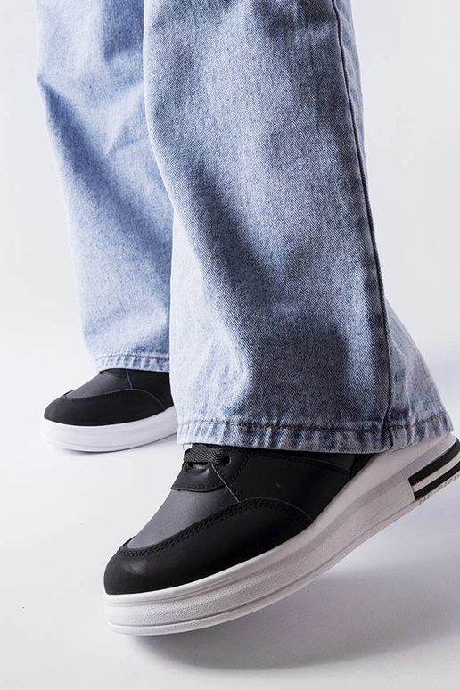 Juodos spalvos CinqMars sportbačiai Juodos spalvos CinqMars sportbačiai