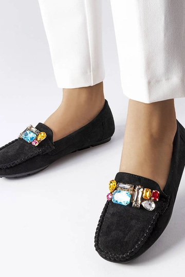 Juodi turistiniai batai,...