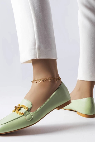 Žali mokasinai su Rousseau... 2