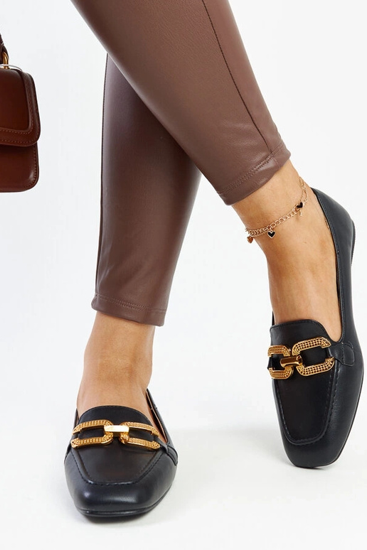 Juodi mokasinai su Rousseau sagtimi