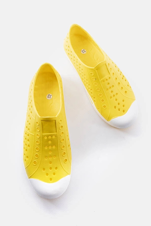 Geltonos vaikiškos baseino šlepetės...