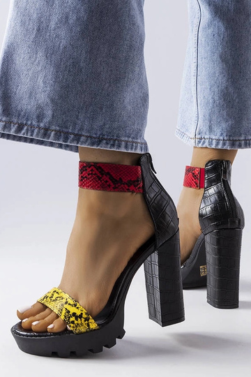 Knoxville Yellow Snake... 2