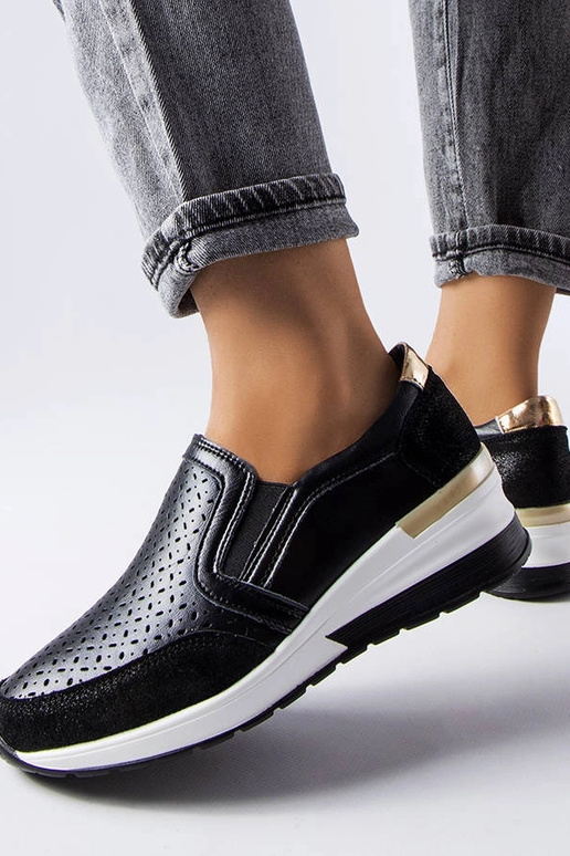 Juodi ažūriniai sportbačiai Vernon Juodi ažūriniai sportbačiai Vernon