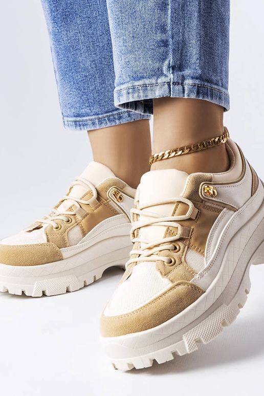 Rudi lakuoti pusbačiai, „Beccadelli"