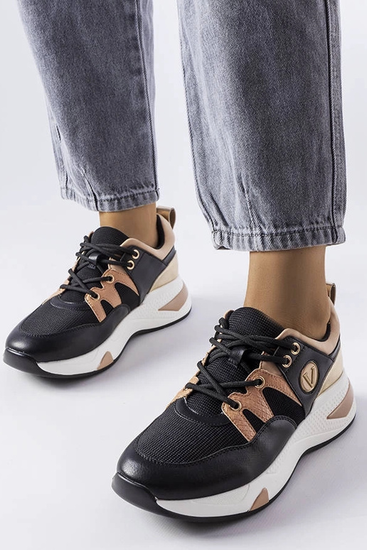 Juodos ir auksinės spalvos Vinceza... Juodos ir auksinės spalvos Vinceza...