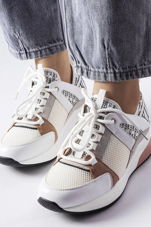 Vinceza balti ir rožiniai sportbačiai Vinceza balti ir rožiniai sportbačiai