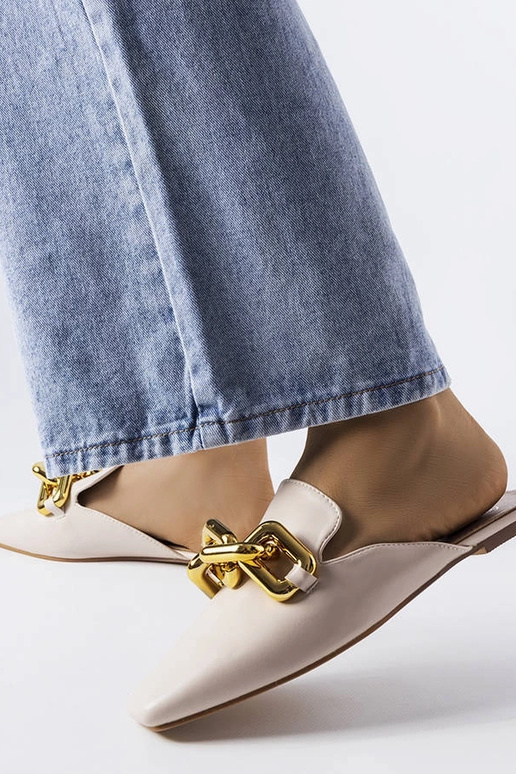 Smėlio spalvos Hickory grandinės...