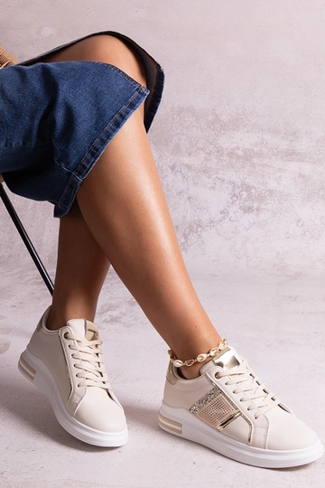 Smėlio spalvos sportbačiai,... 2