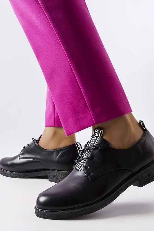 Juodi suvarstomi Edmonton batai Juodi suvarstomi Edmonton batai