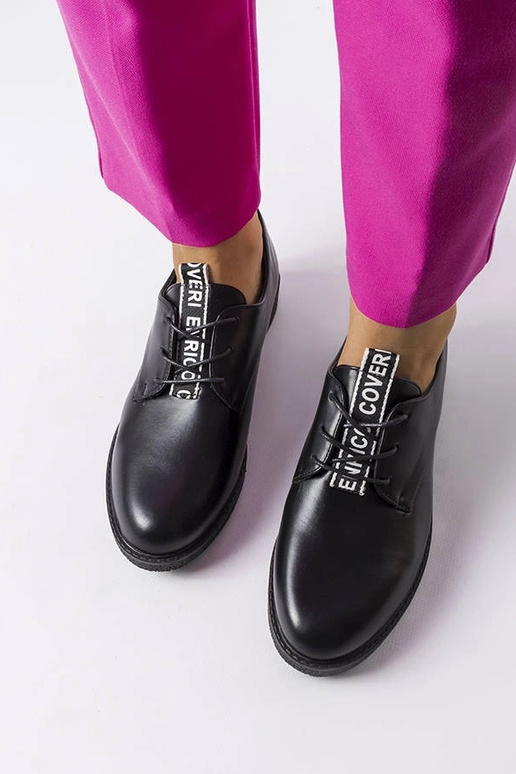 Juodi suvarstomi Edmonton batai Juodi suvarstomi Edmonton batai