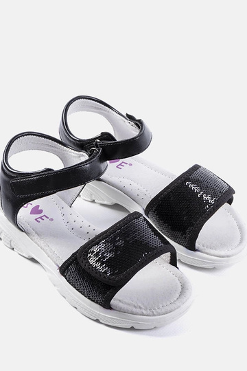 Juodos vaikiškos basutės... 2