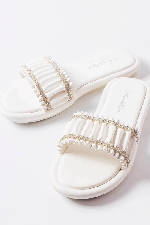 Balti raukiniai mulai su Anapor... Balti raukiniai mulai su Anapor...