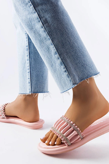 Rožinės cirkonio šlepetės... 2