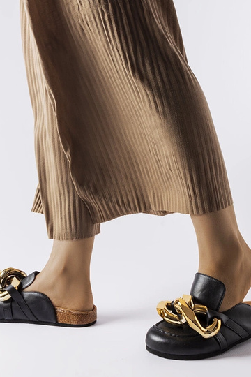 Juodos Christelle... 2