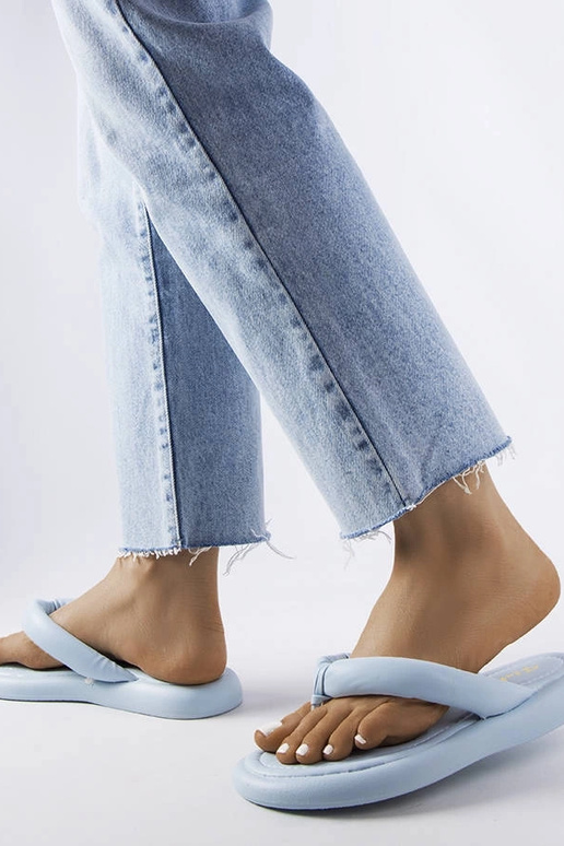 Mėlynos storos Smithfield šlepetės Mėlynos storos Smithfield šlepetės