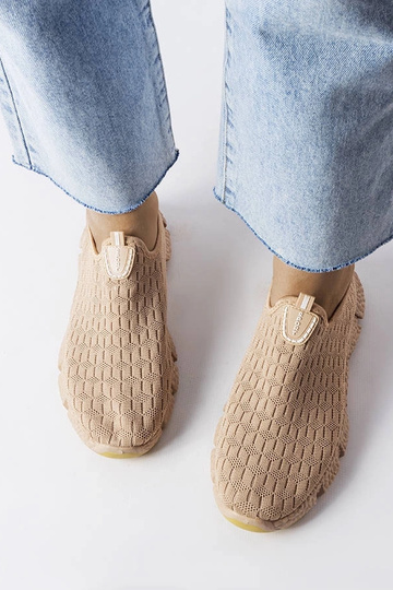 Smėlio spalvos sportiniai... 2