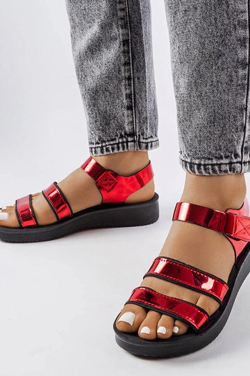 Brices raudonos lakuotos... 2