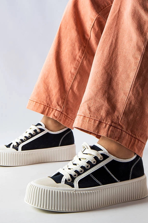 Juodi Castanthei platforminiai... Juodi Castanthei platforminiai...