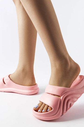 Rožinės Geneve guminės... 2