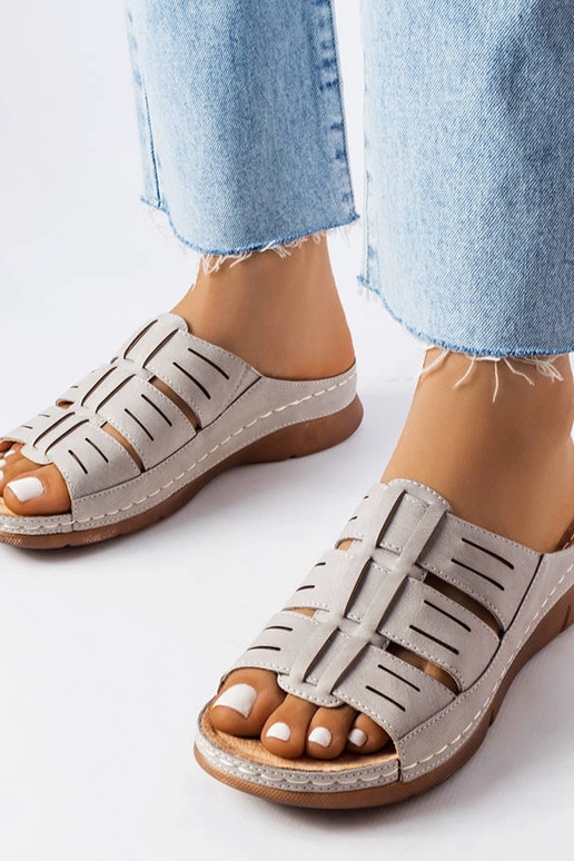 Pilki džersio platforma