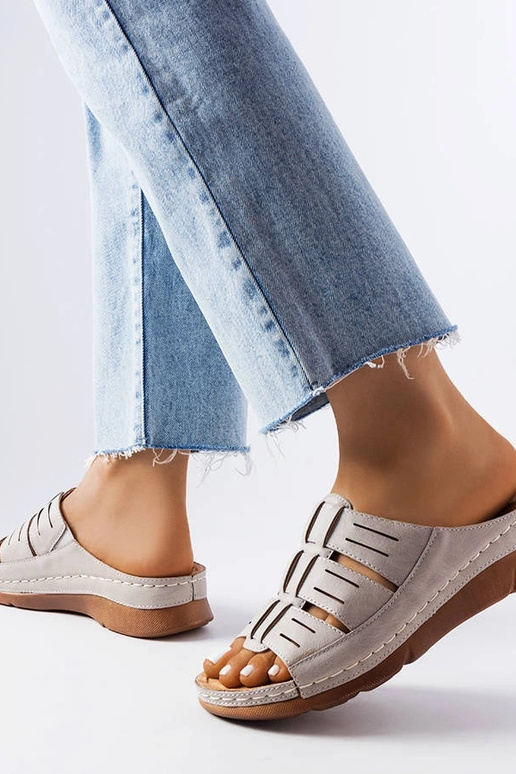 Pilki džersio platforma