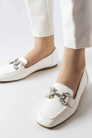 Balti mokasinai su...