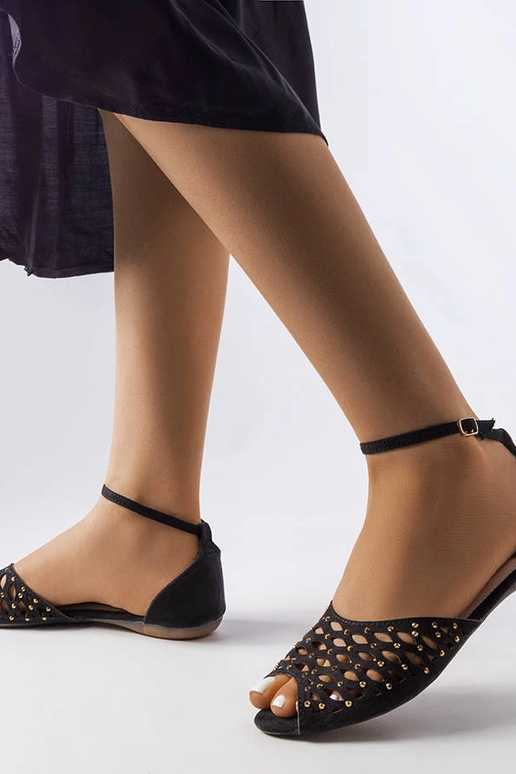 Juodos ažūrinės basutės su cirkoniais...