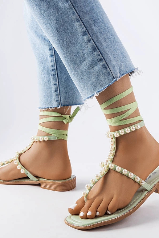 Žalios spalvos perlų basutės Graystone Žalios spalvos perlų basutės Graystone