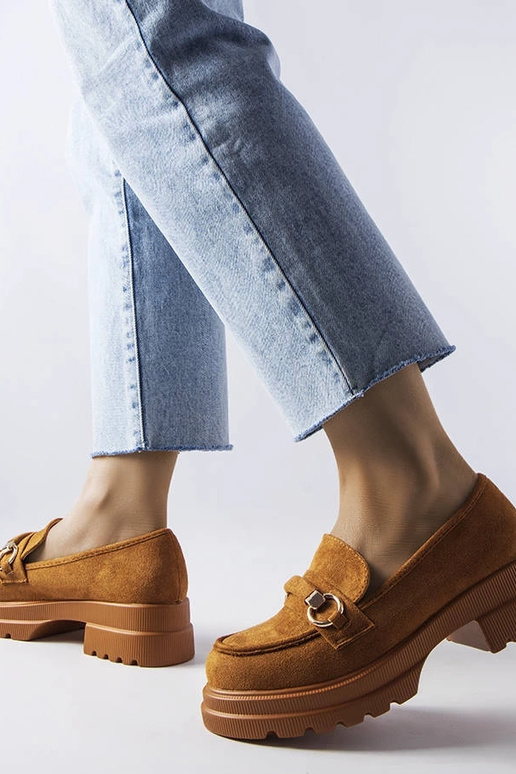 Rudi batukai su masyviu Artista padu