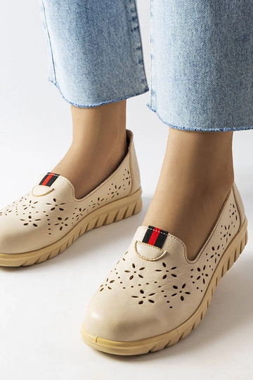 Smėlio spalvos šviesūs Joli bateliai 2