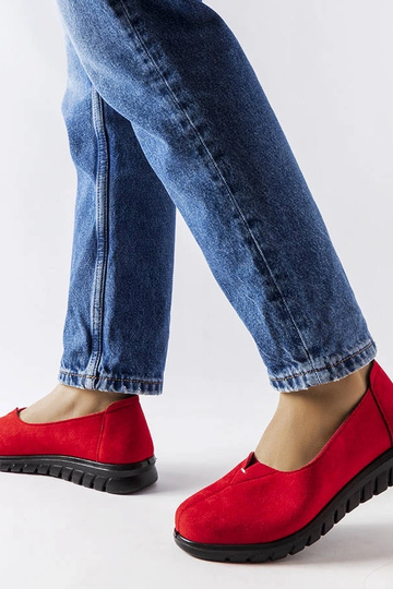 Raudoni lengvi Kheda bateliai