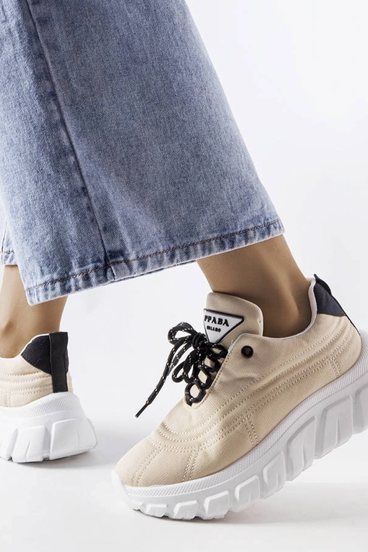 Smėlio spalvos Aisys sportbačiai Smėlio spalvos Aisys sportbačiai