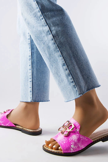 Lea rožinės spalvos... 2